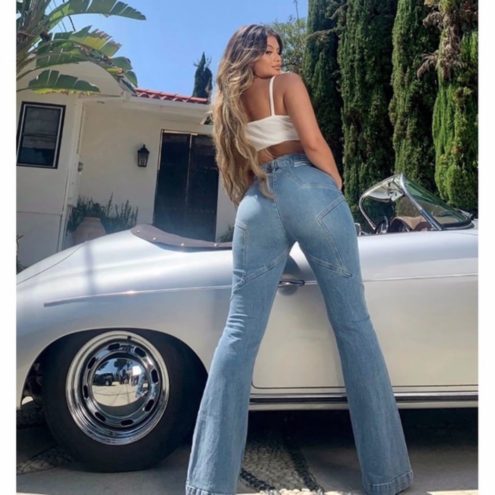 NWOT Revice Star Bum Flared Jeans Size 31